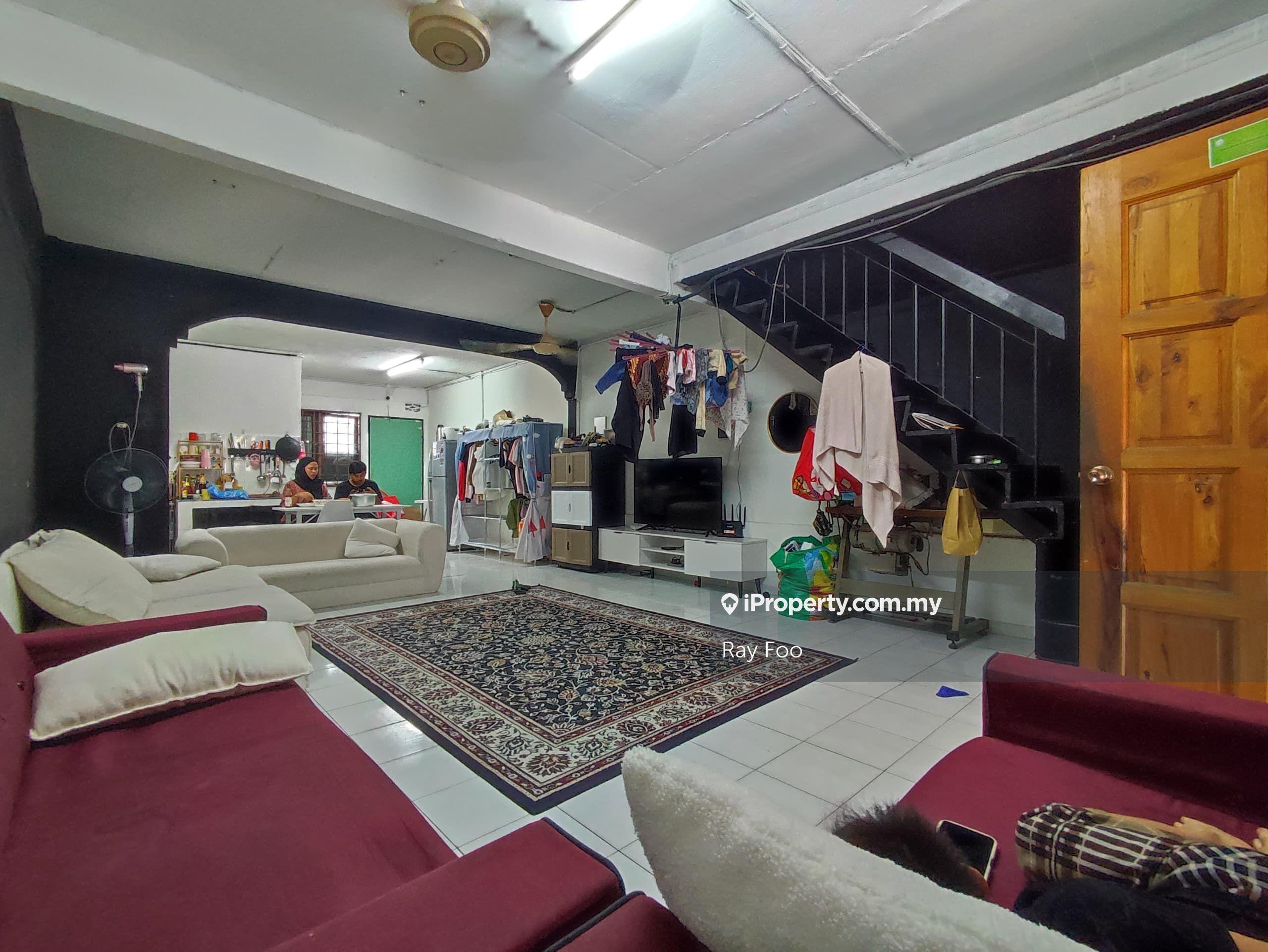 Cheap Fully Extended Kitchen Good Condition