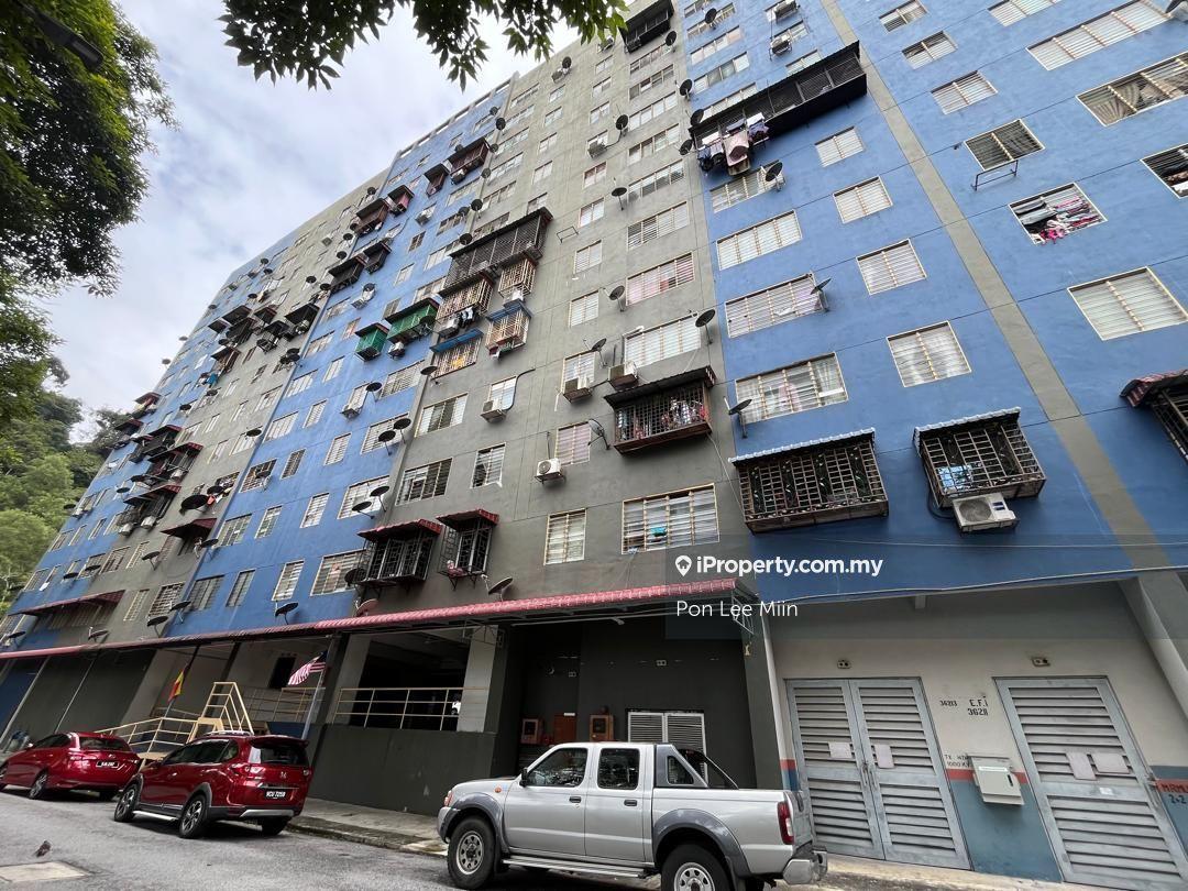 Pangsapuri Batai Selayang (3 units)- 3 bedrooms,with access card, lift