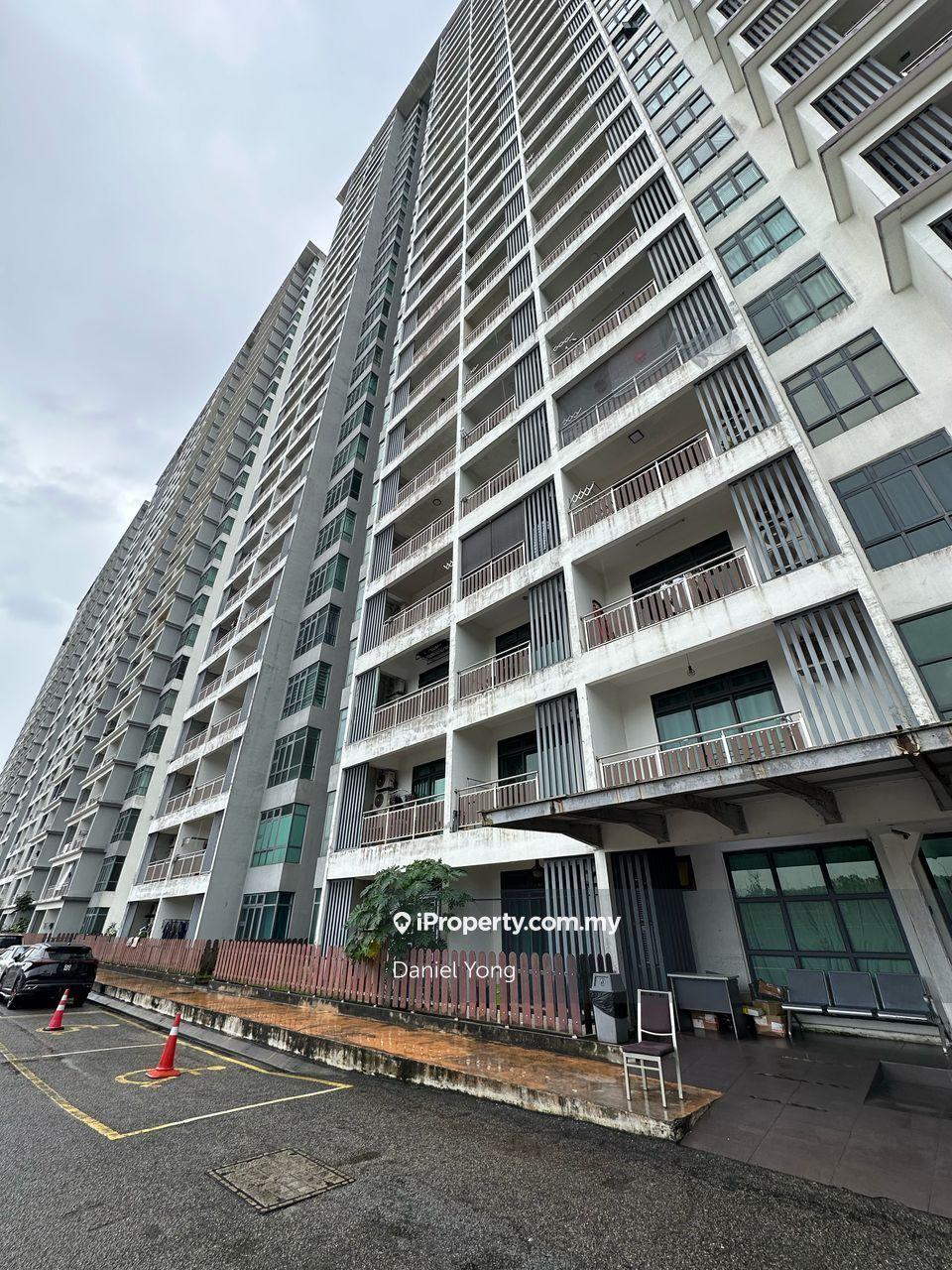 Kempas Indah D Secret apartment Fully Furnished Renovated