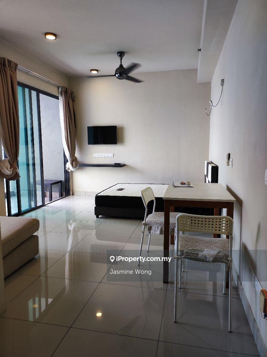 Univ 360 Serviced residence for Rent near upm near mrt