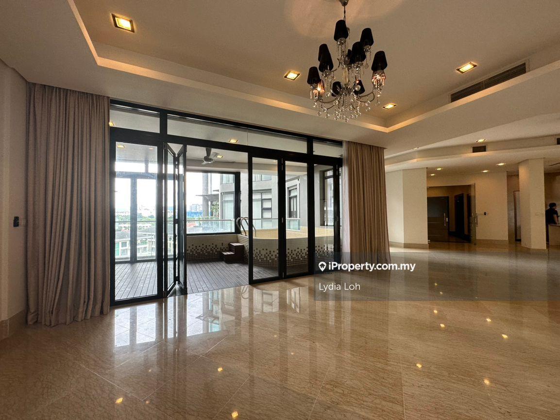 U-Thant Low Density Condo, spacious, private lift, private pool