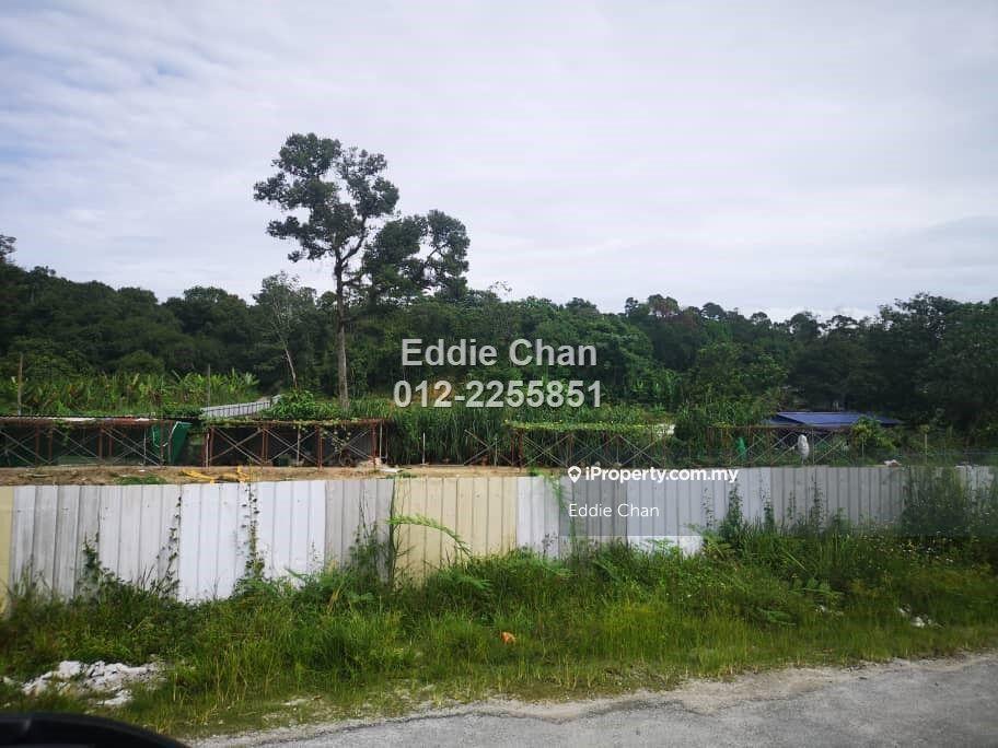 Agriculture Land, with Fish Pond, Tanaman buah-buahan dan kolam ikan