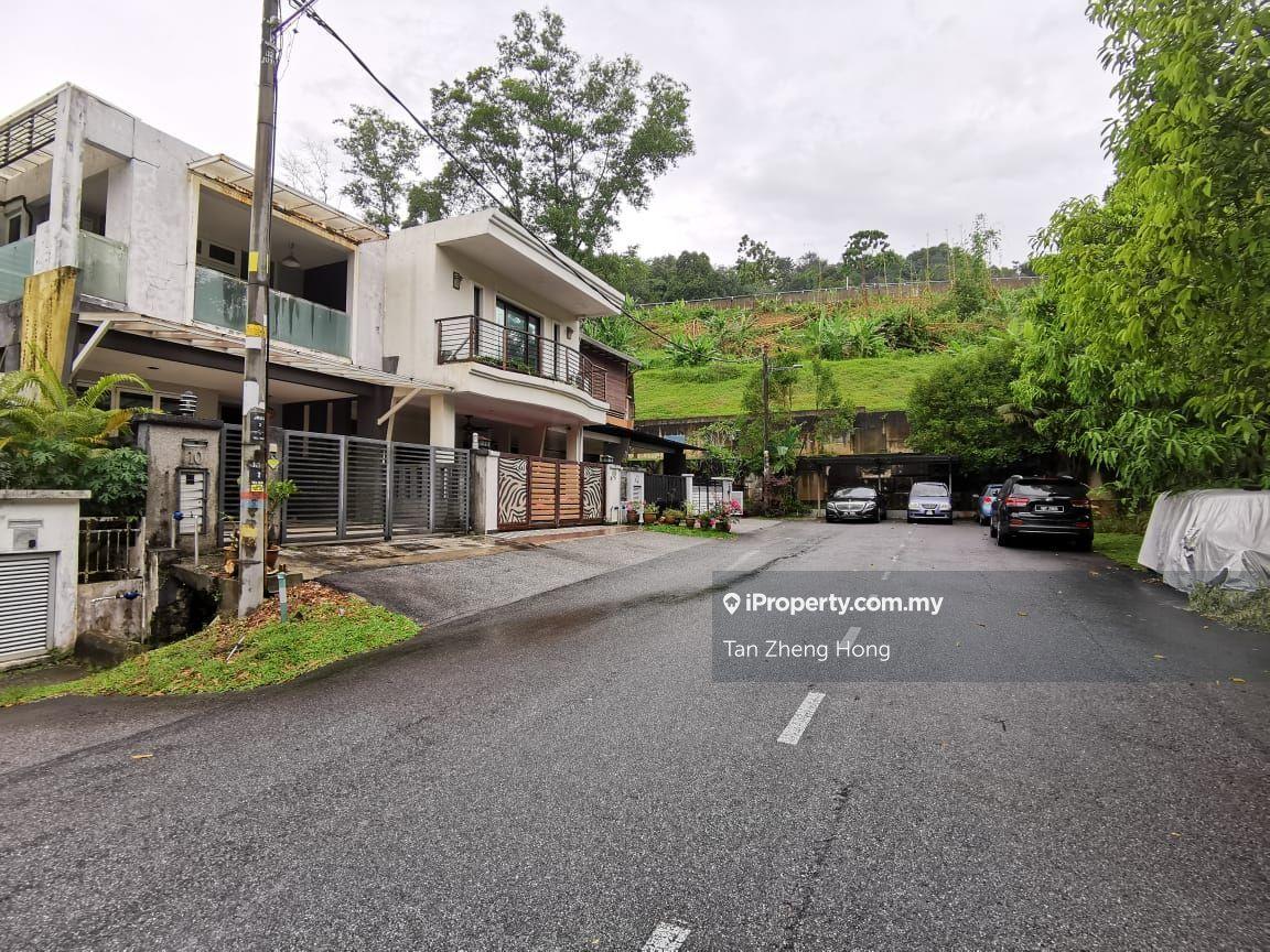 Riana Ukay 2 Storey House Reno Facing Playground Guarded Ukay Perdana
