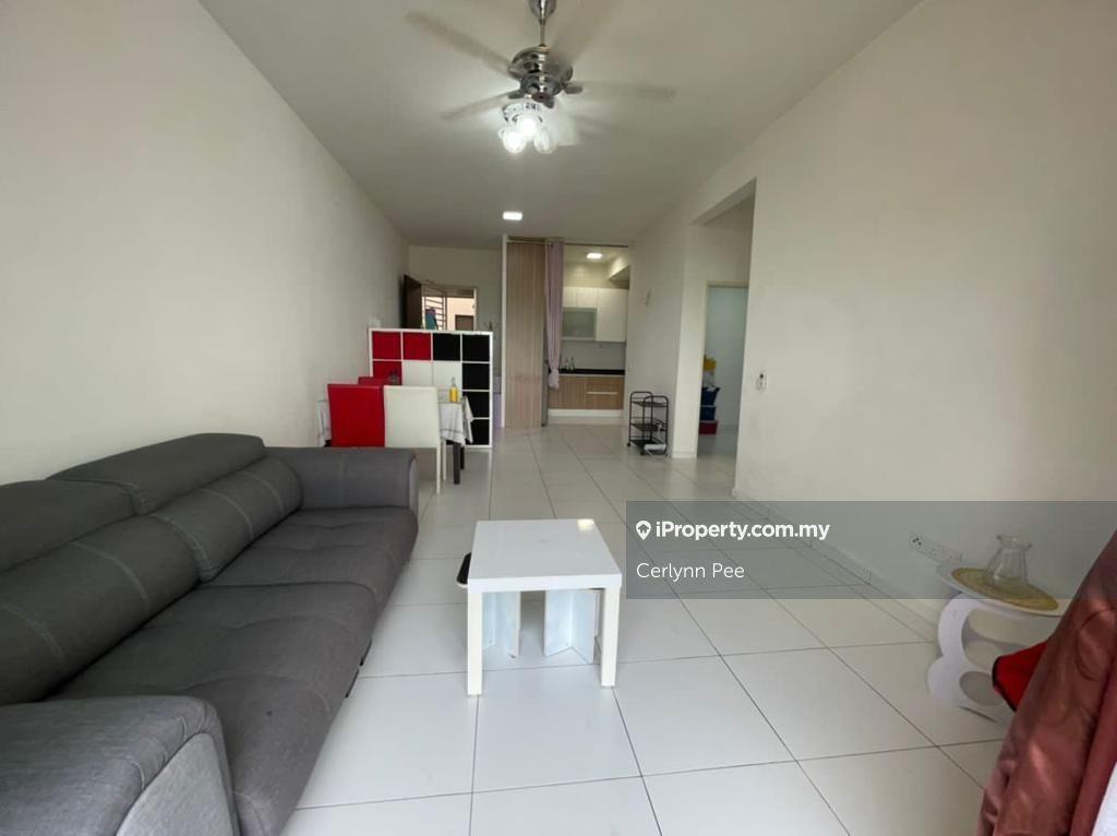 Sky Oasis Residences @ Setia Indah , Lake view 2 Bedroom For Sale