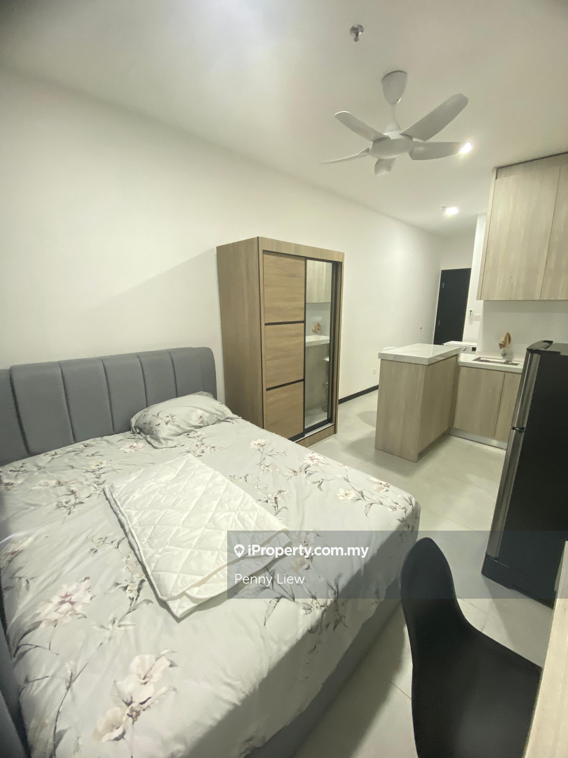 Neu Suite , Ampang