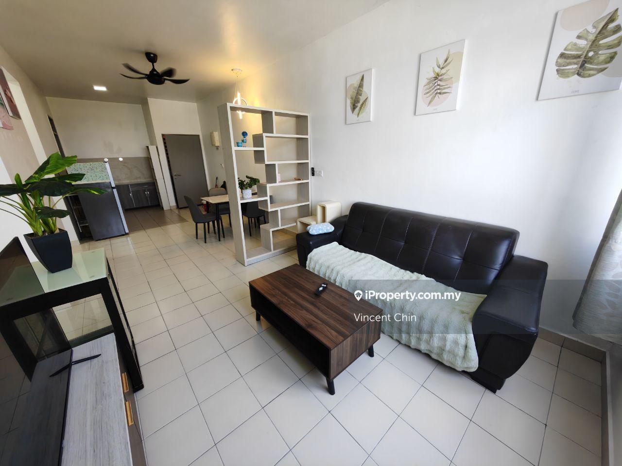 Fully Furnitured with Aircon nice unit