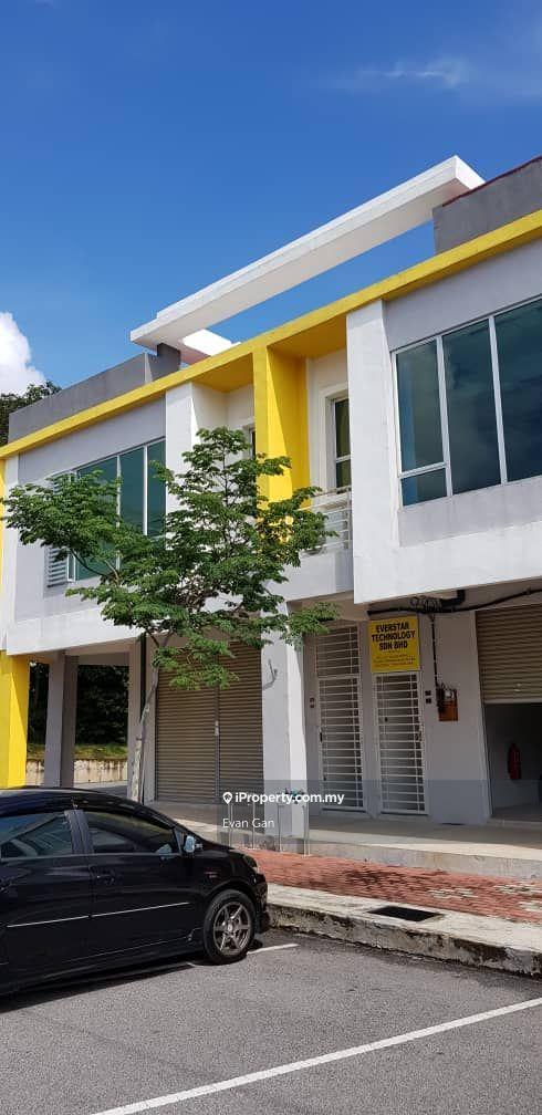 Freehold ! 2 Storey Pusat Perniagaan Putra Sentosa Bukit Baru Melaka
