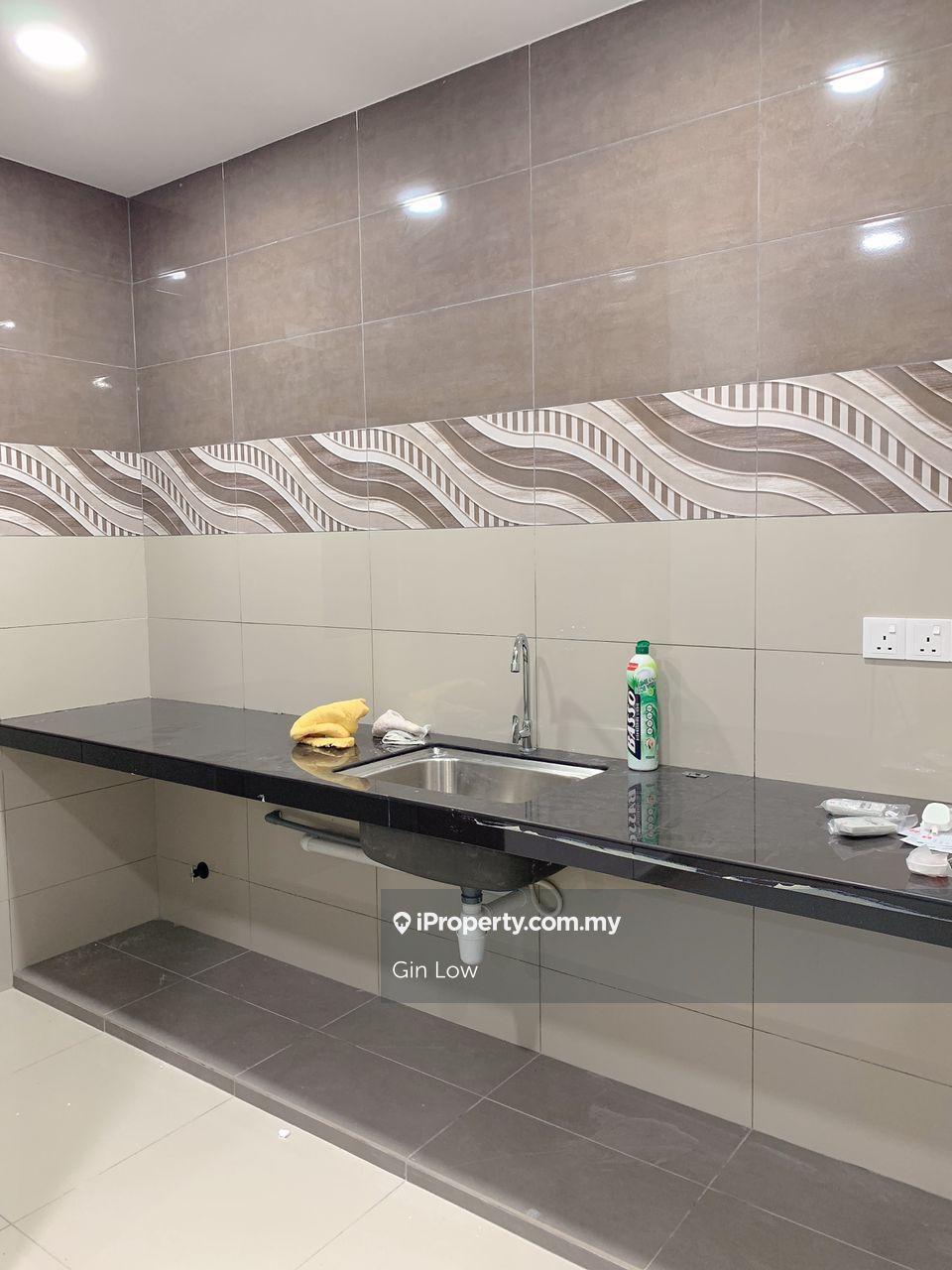 Holmes 2 condo, cheras bandar tun razak, 3bedroom, balcony, 2 parking