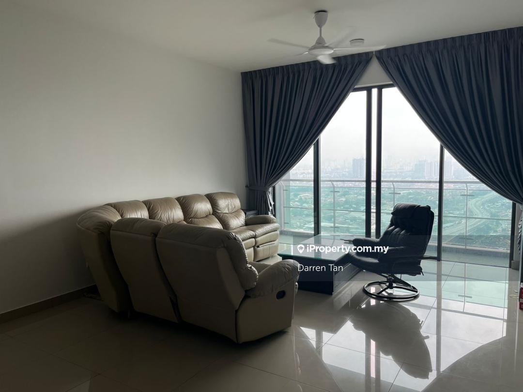 East Parc Condo for Rent
