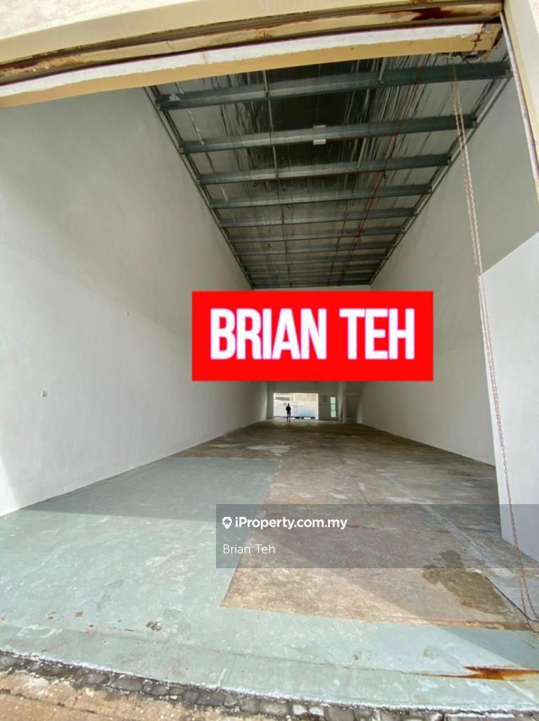 1.5 Storey Light Industry Sungai Tiram For Rent