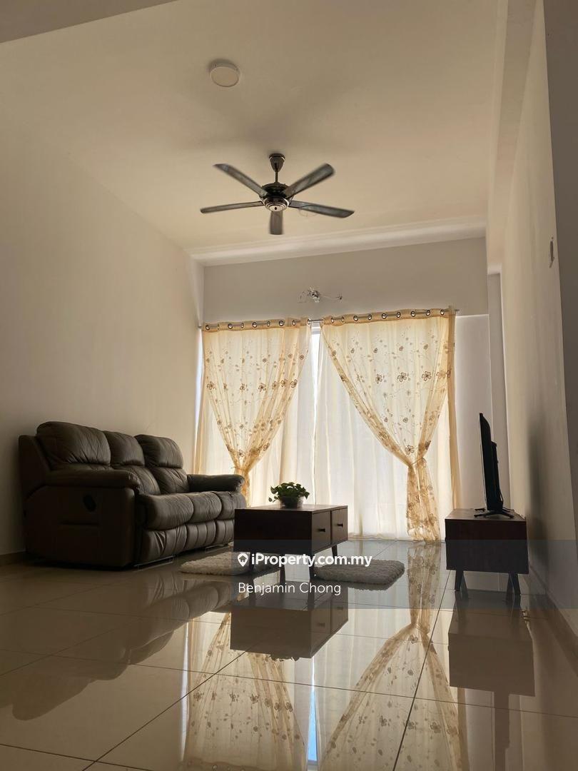 Platinium 3 Fully Furnished Worth Buy Key on hand