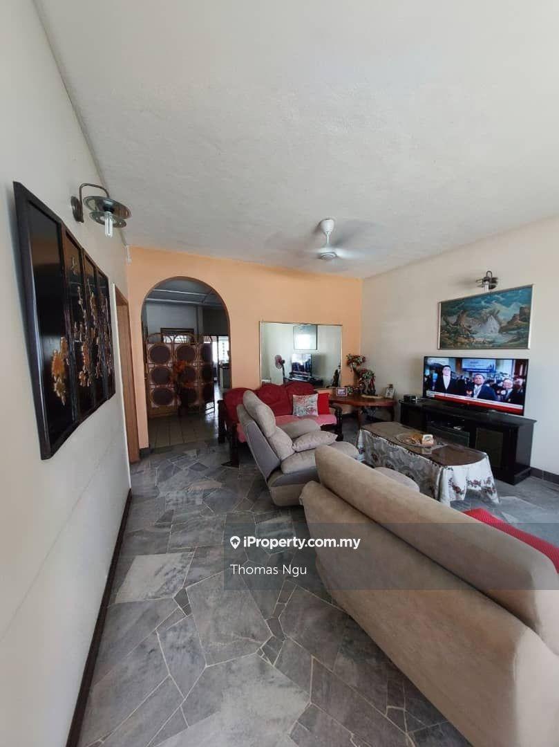 1.5 storey renovated house