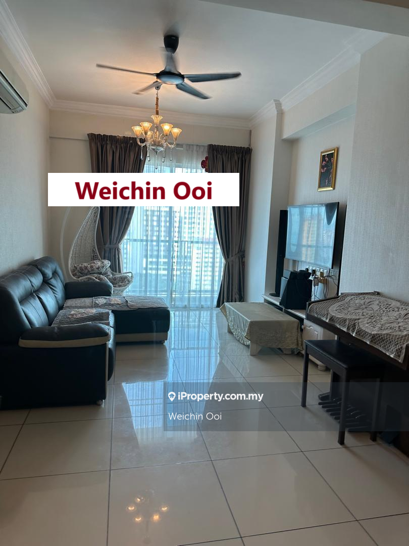 Straits Garden Condominium Well Renovated Unit For Sale