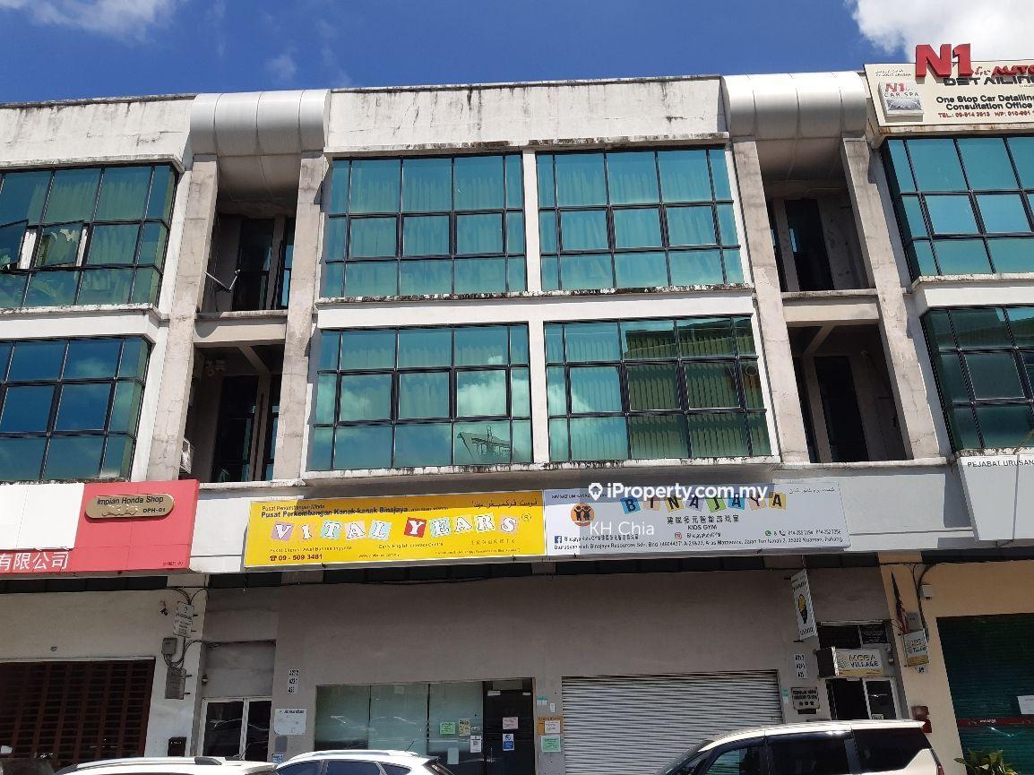 Shop-office for Sale