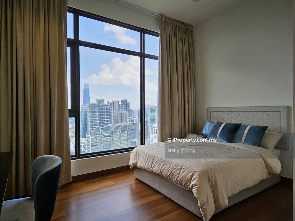 High Floor, Golf View