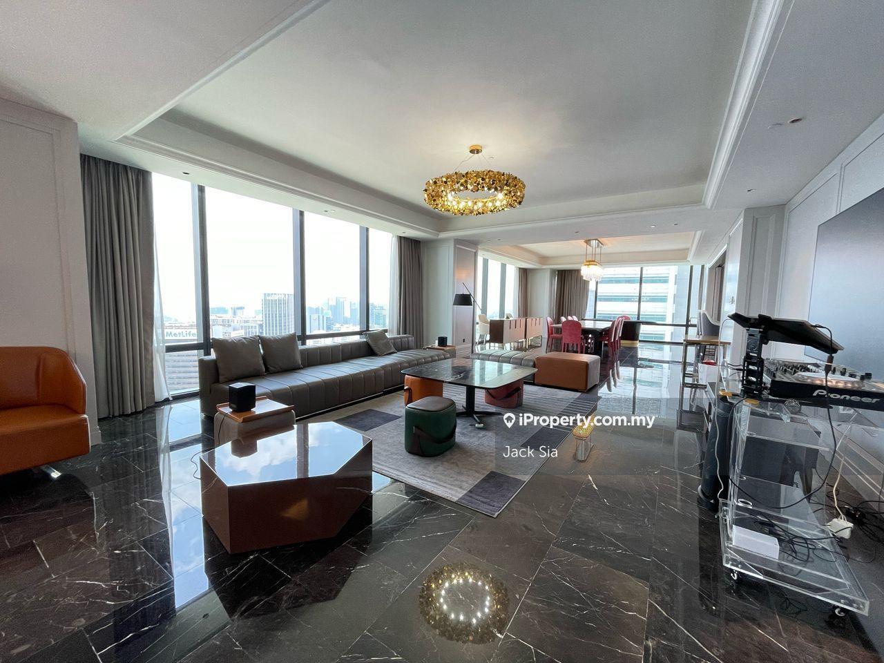 Sale @ St Regis
