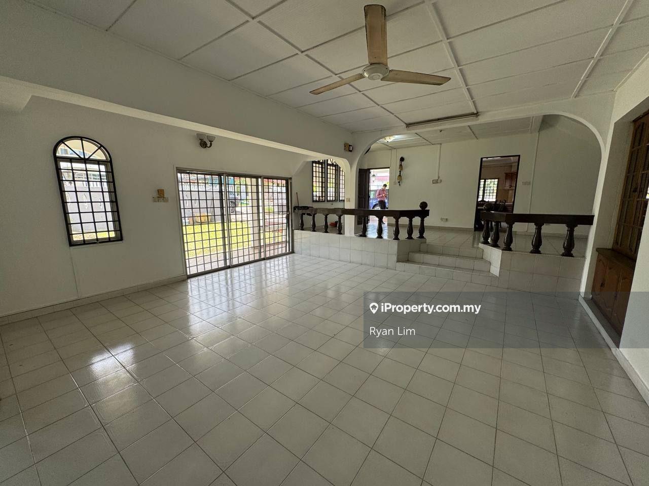 1.5 Storey Bungalow