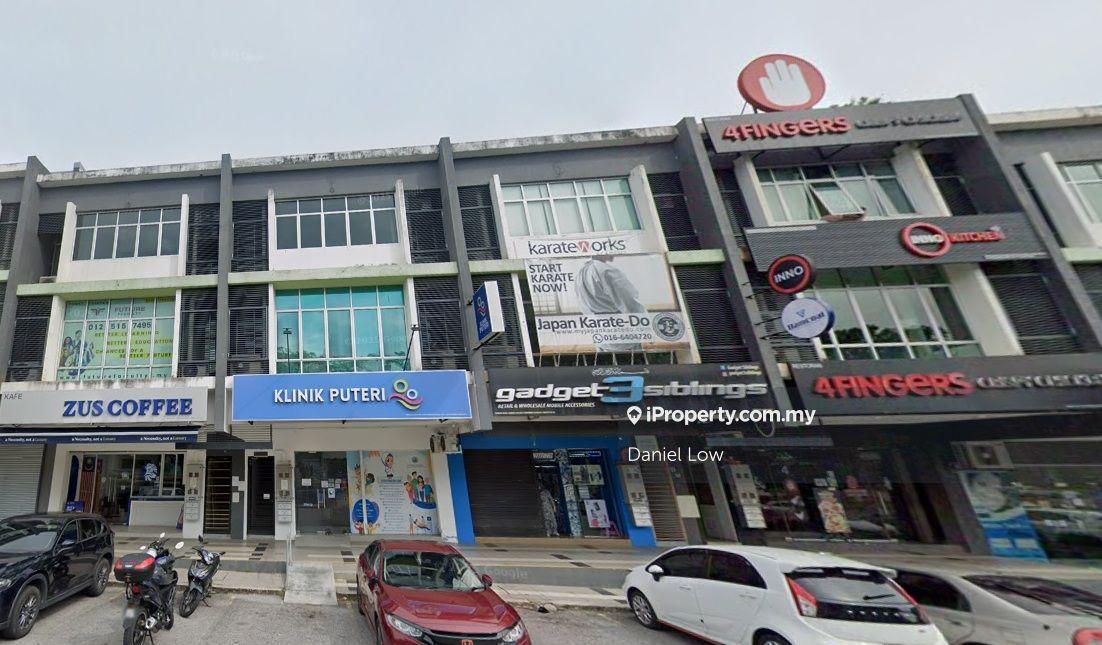 Bangi 3 storey Freehold Shop for Sale Anchor Tenant ROI 5%