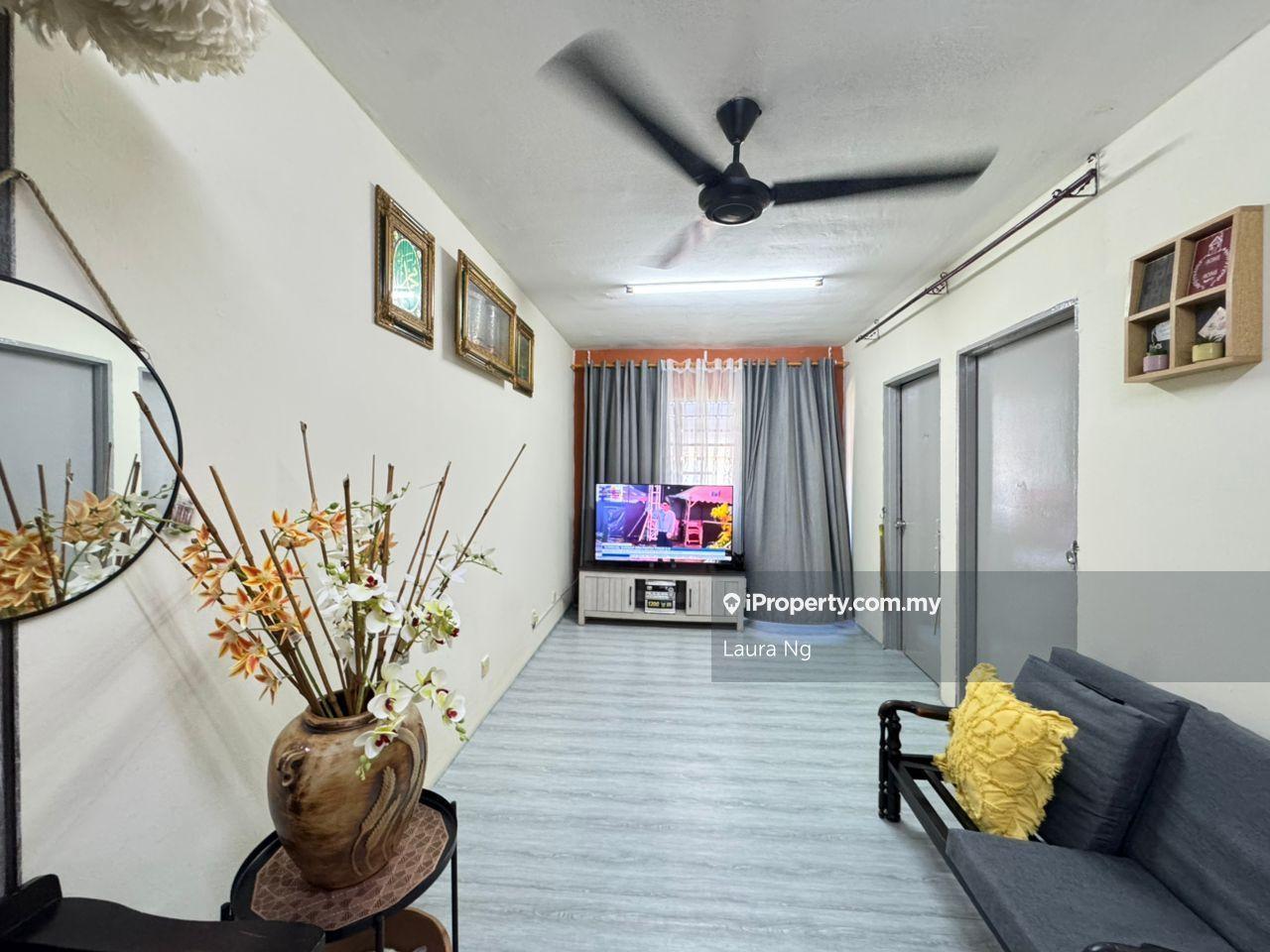 Jalan Tasek 64 Seri Alam Low Cost Flat