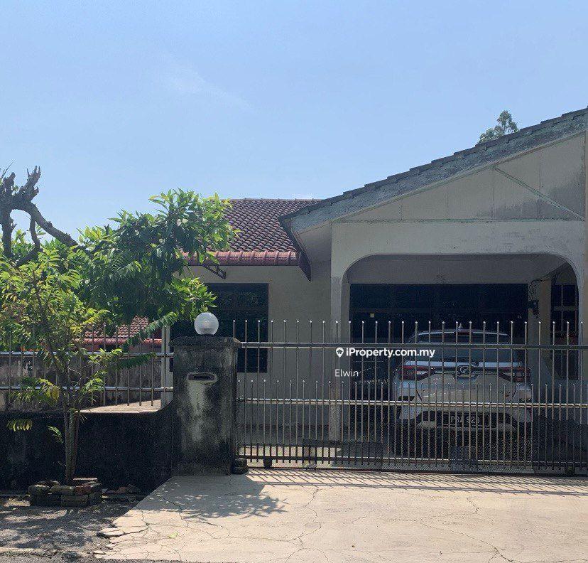 Single Storey Semi Detached Of Taman Cemara