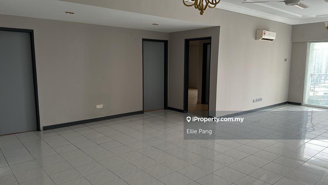 Below Market Value Duta Ria Condo Dutamas Corner unit for Sale