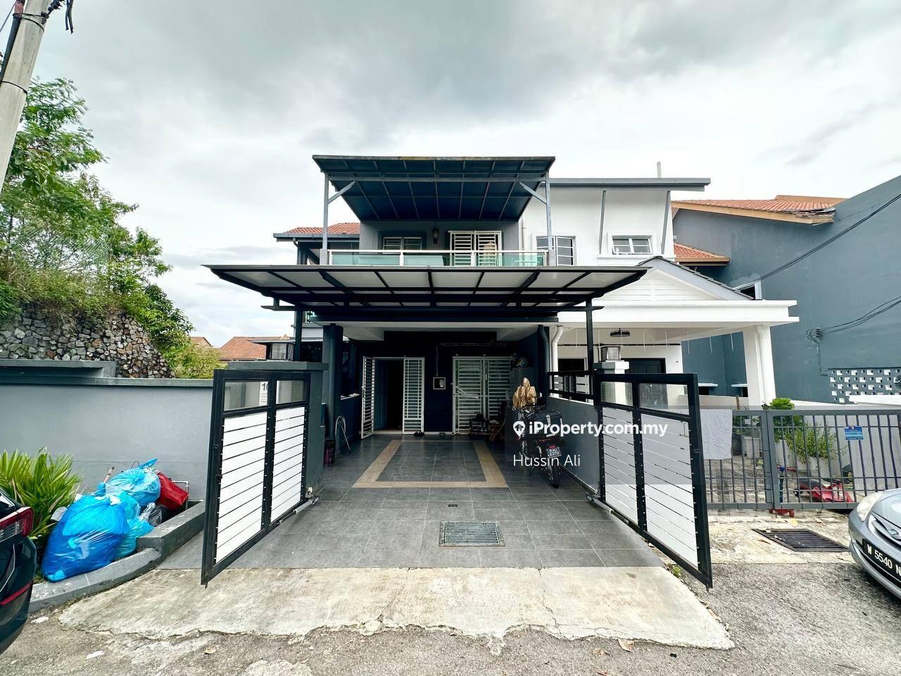 Corner, Facing Open, 2.5 Storey Terrace, Taman Ukay Perdana, Ampang
