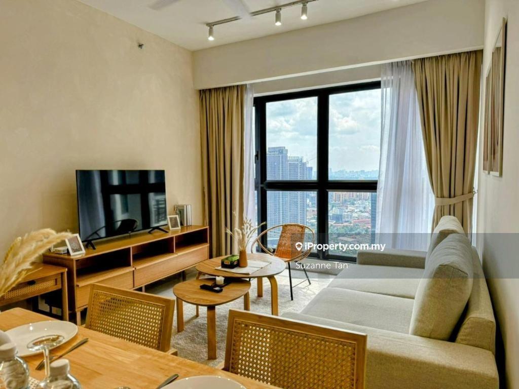 Furnished New Unit / Below market 30% / Walkble to shoplot / 15% ROI