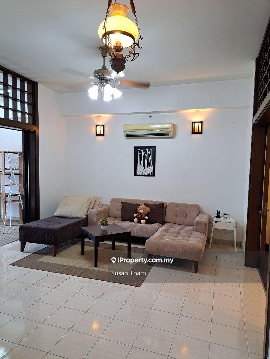 Amcorp nice n well maintained apartment PJ