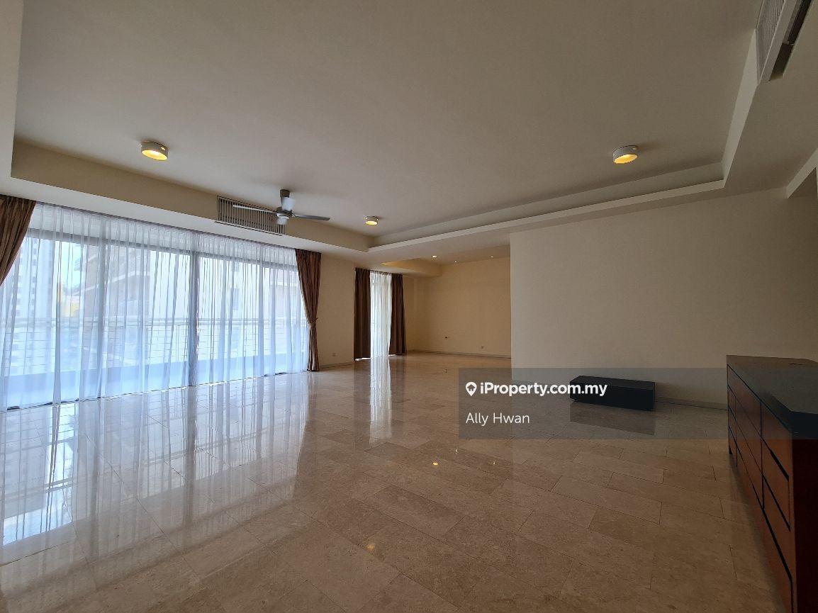 High floor unit for Sale.