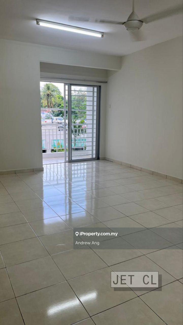 Low Floor Furnish Pelangi Heights Apartment,875sqf,3r2b, Centro Klang