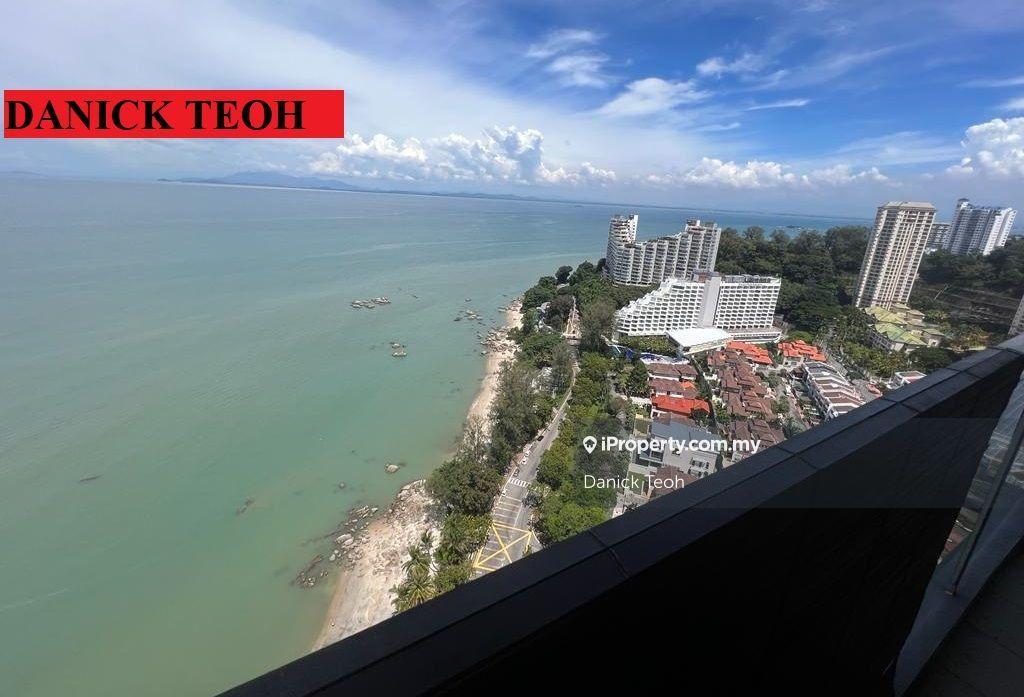 2 Car Parks 10 Island Resort 1100sf Seaview Located in Batu Ferringhi