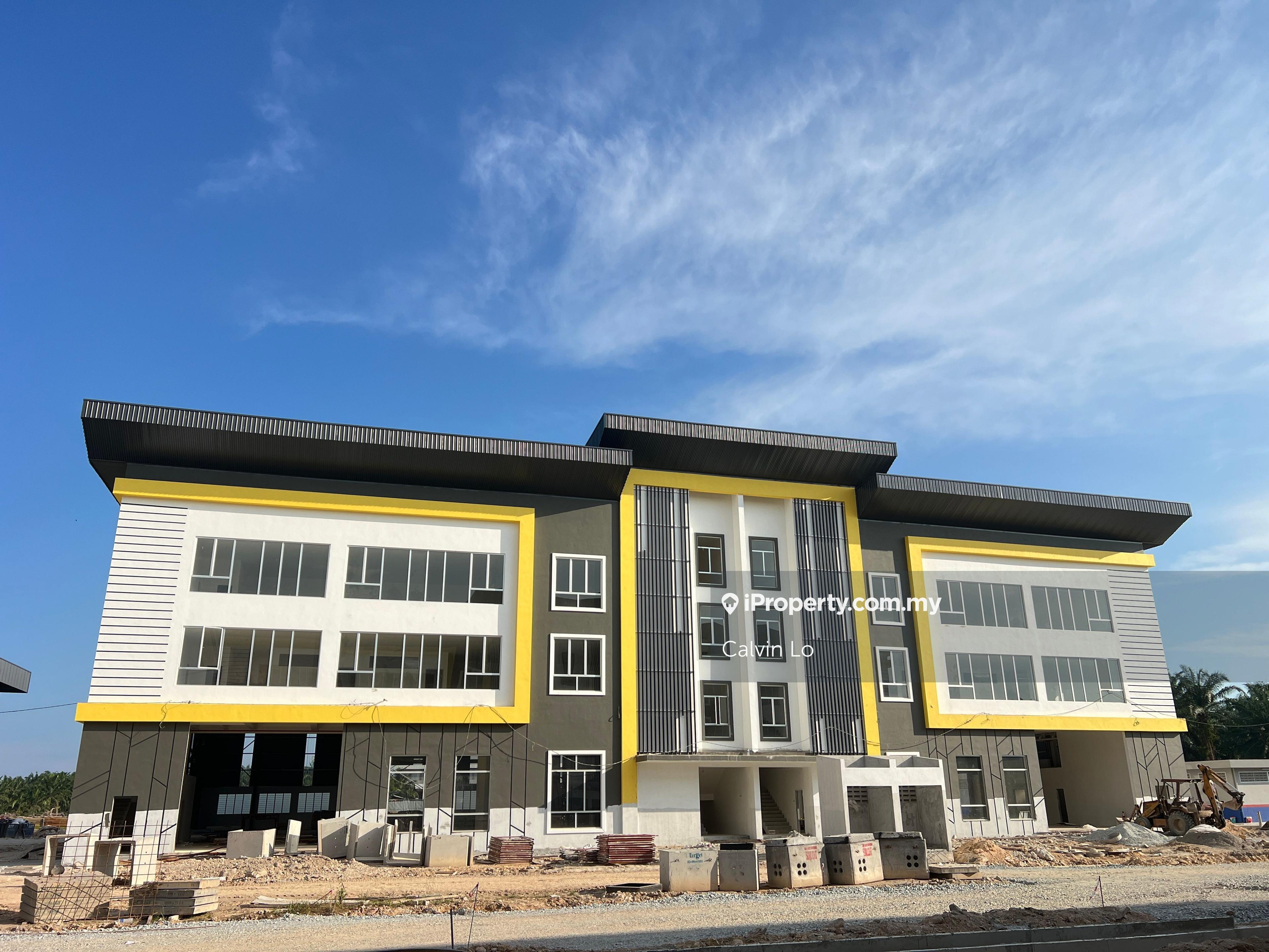 3 Sty Premium Semi-D Factory Warehouse at Telok Panglima Garang