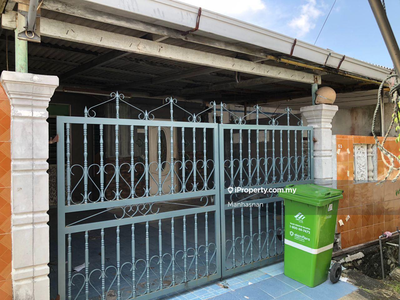 Rumah untuk dijual - Teres Setingkat @ Perumahan Tas, Kuantan