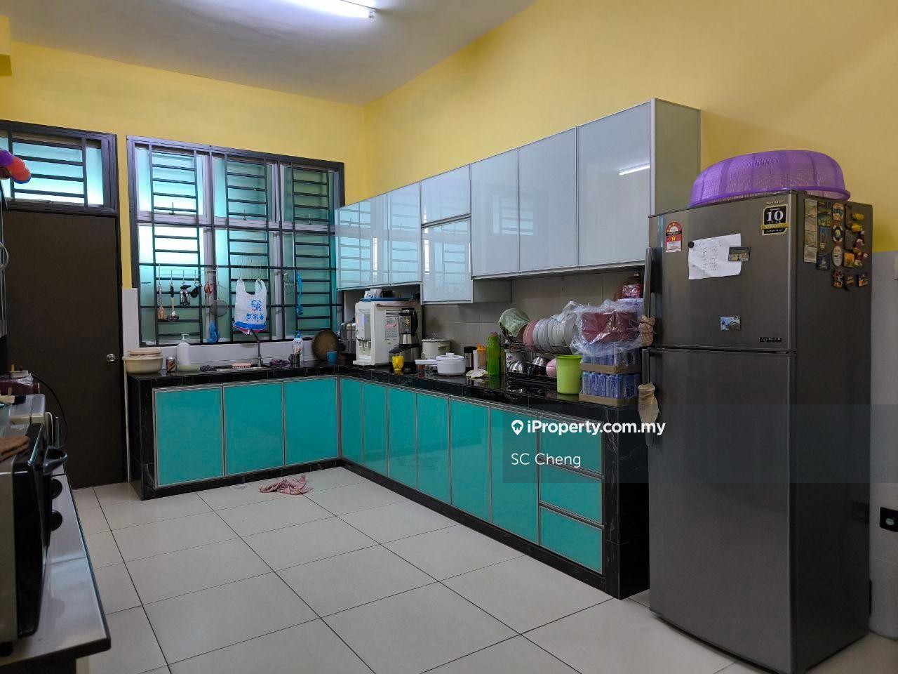 2 Storey Terrace House @ Taman Pulai Hijauan