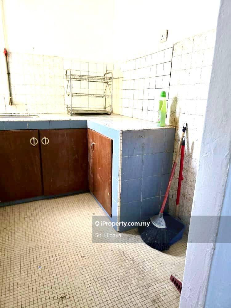 Nicely House Well Maintained Apartment pkns Keramat Permai Keramat Kl