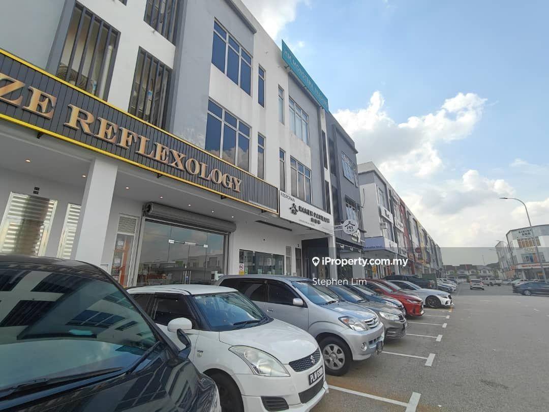 For Sale: 3 Storey Shoplot @ Emerald Business Park 1, Austin Crest