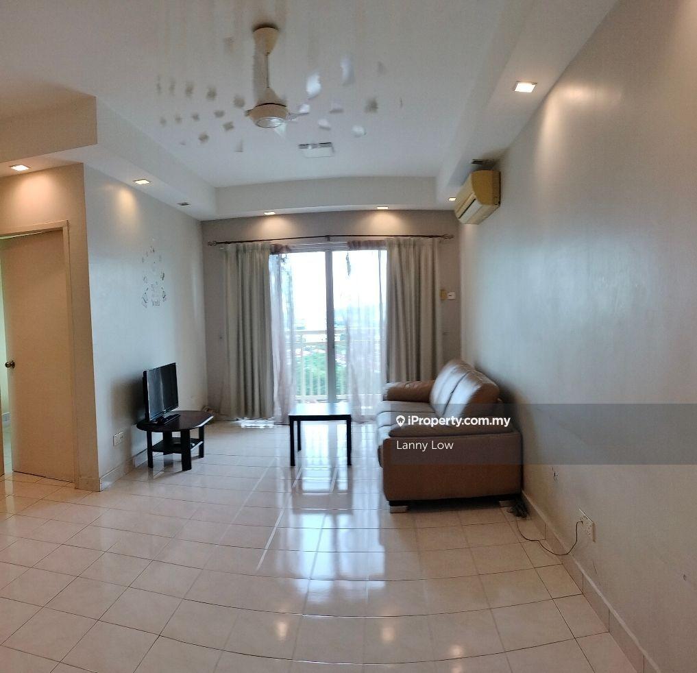 Nice unit at Bandar Puteri