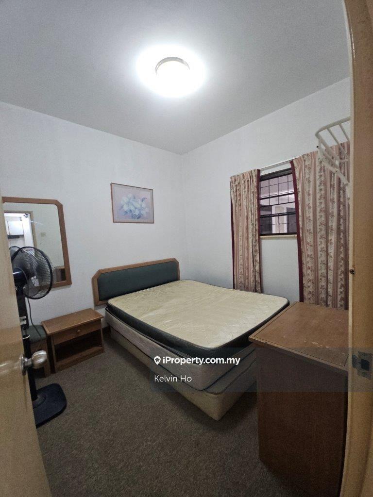 Genting Meranti Apartment 2 Bedroom Level 5 for Rent
