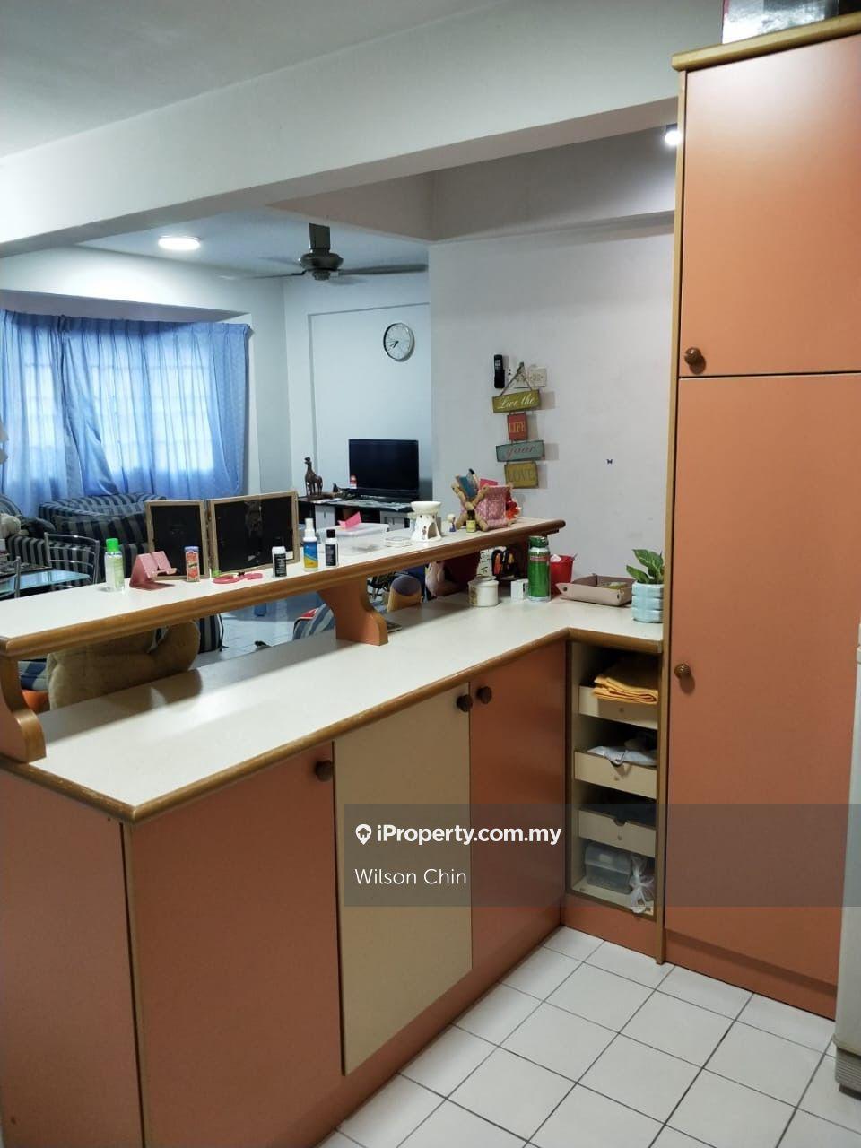 Desa Dua Apartment