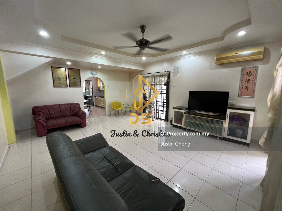 2 Storey Bercham House For Rent