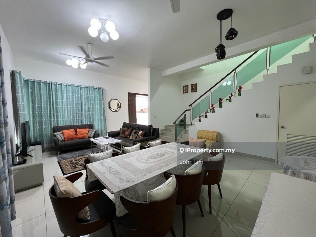 Taman Seri Austin Double Storey Cluster House