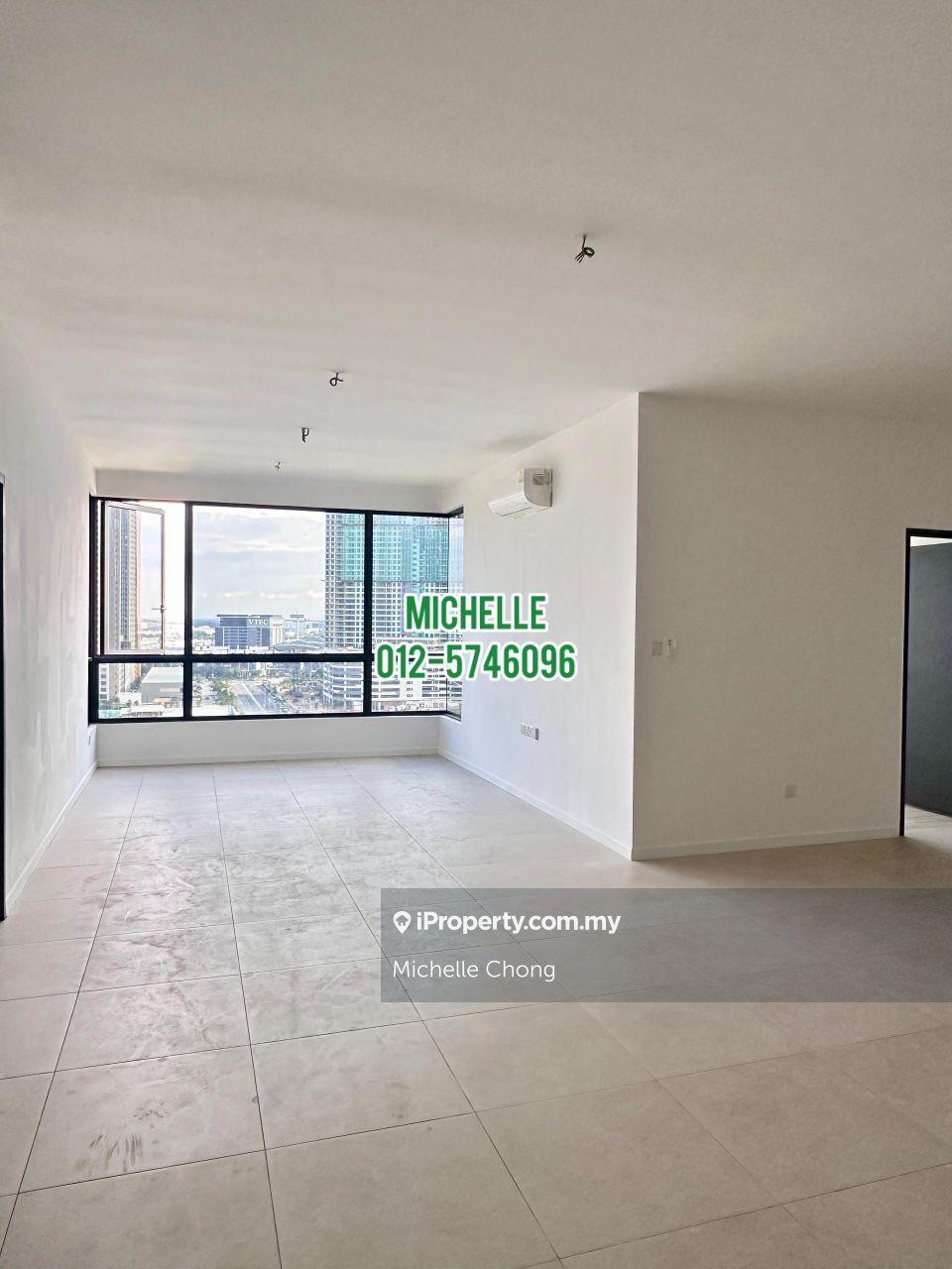 Anggun Residences 2 carparks, free 4 airconds