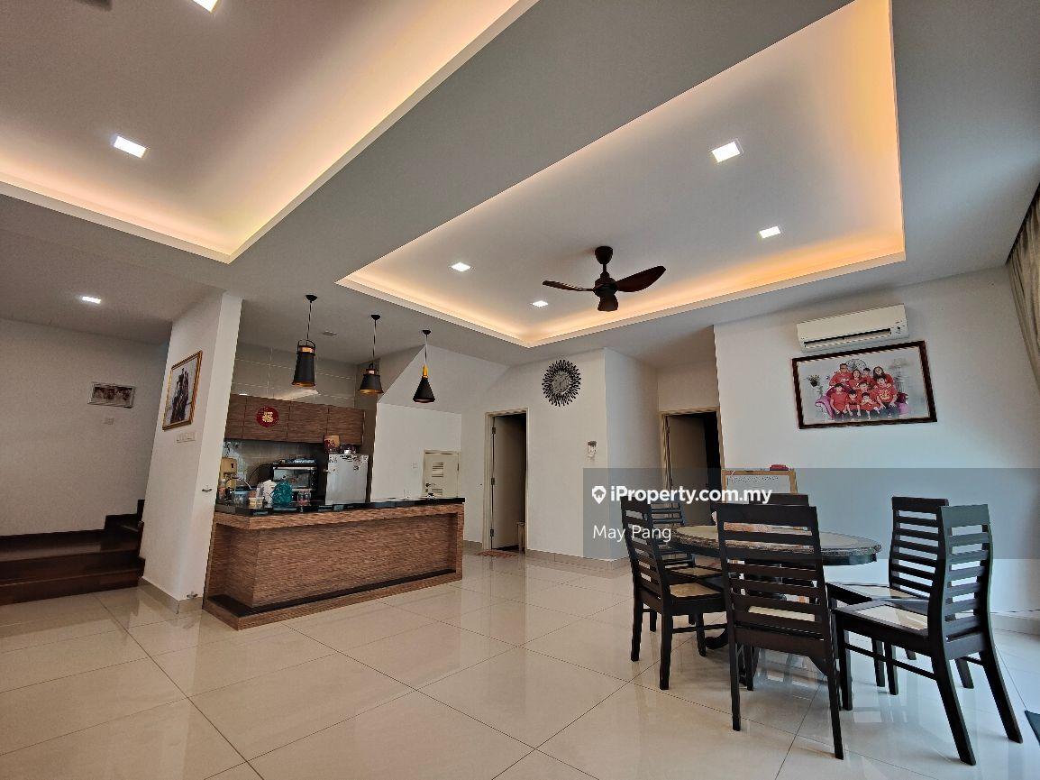 Semi-D house for Sale