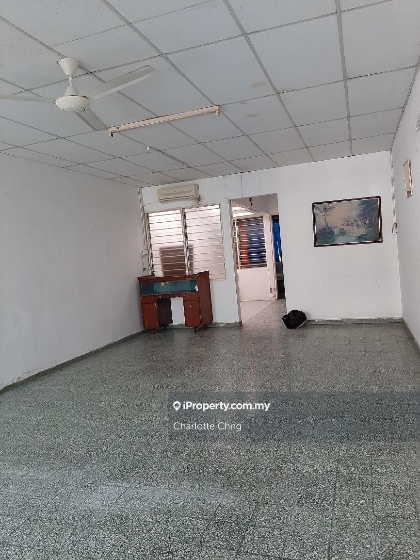 Pulau Tikus double storey terrace