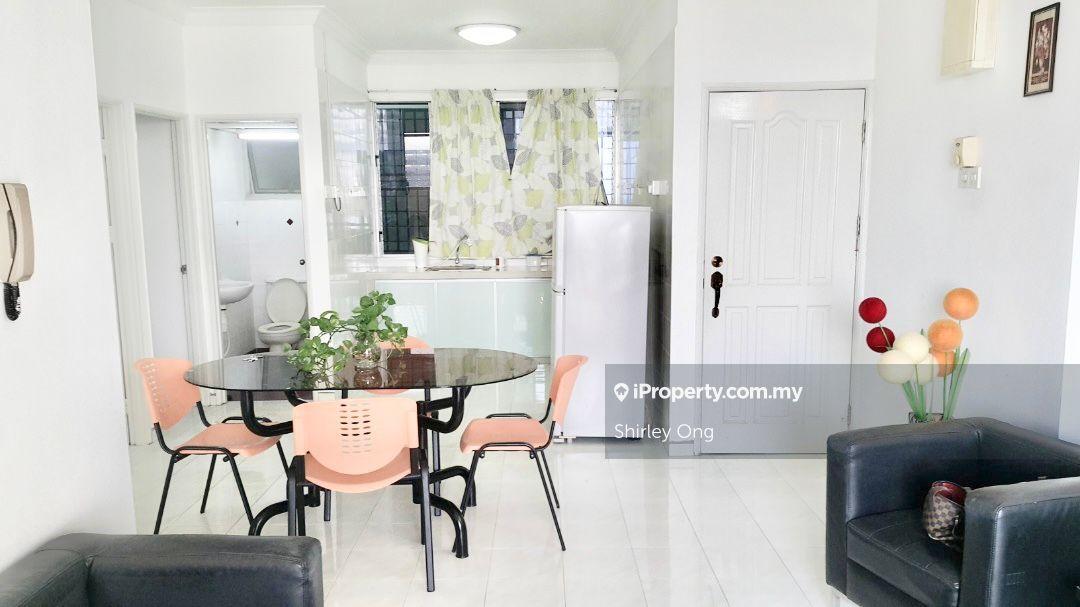 1k booking fee Full Loan Block A N Park Hight Floor Near Usm