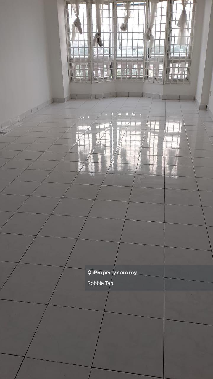 Tanpoi Apartment For sale
