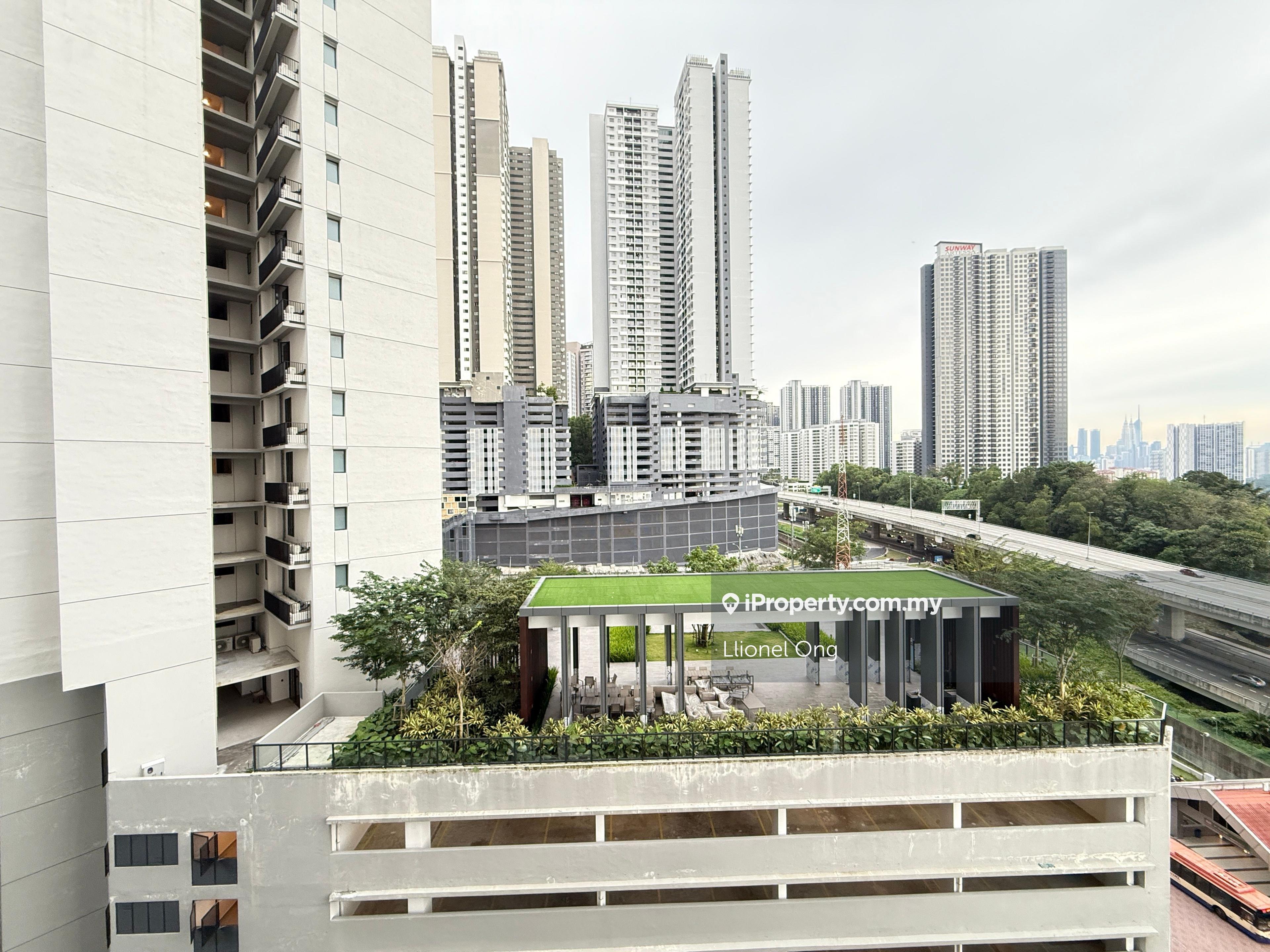 2 tabdem parking lots medium floor unit at Desa Putra, Wangsa Maju