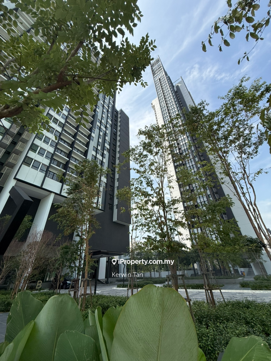 High Floor, 1485sf 3rooms