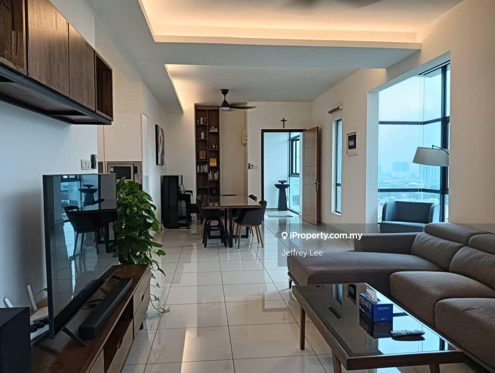 Fully furnished unit for rent