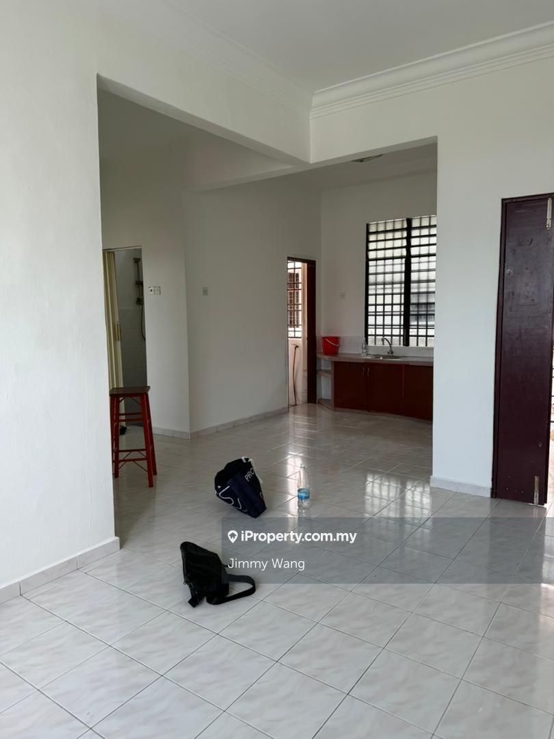 Super Cheaper unit rare in market jelutong area